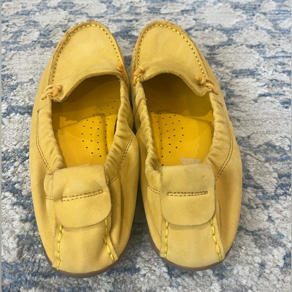 Hush Puppies Women's HPO2 FLEX Leather Slip-On Shoe Medium 8.5 loafer NWOB - Picture 5 of 6